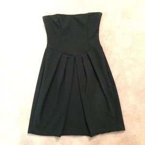 Eight Sixty Black Strapless Mini Dress